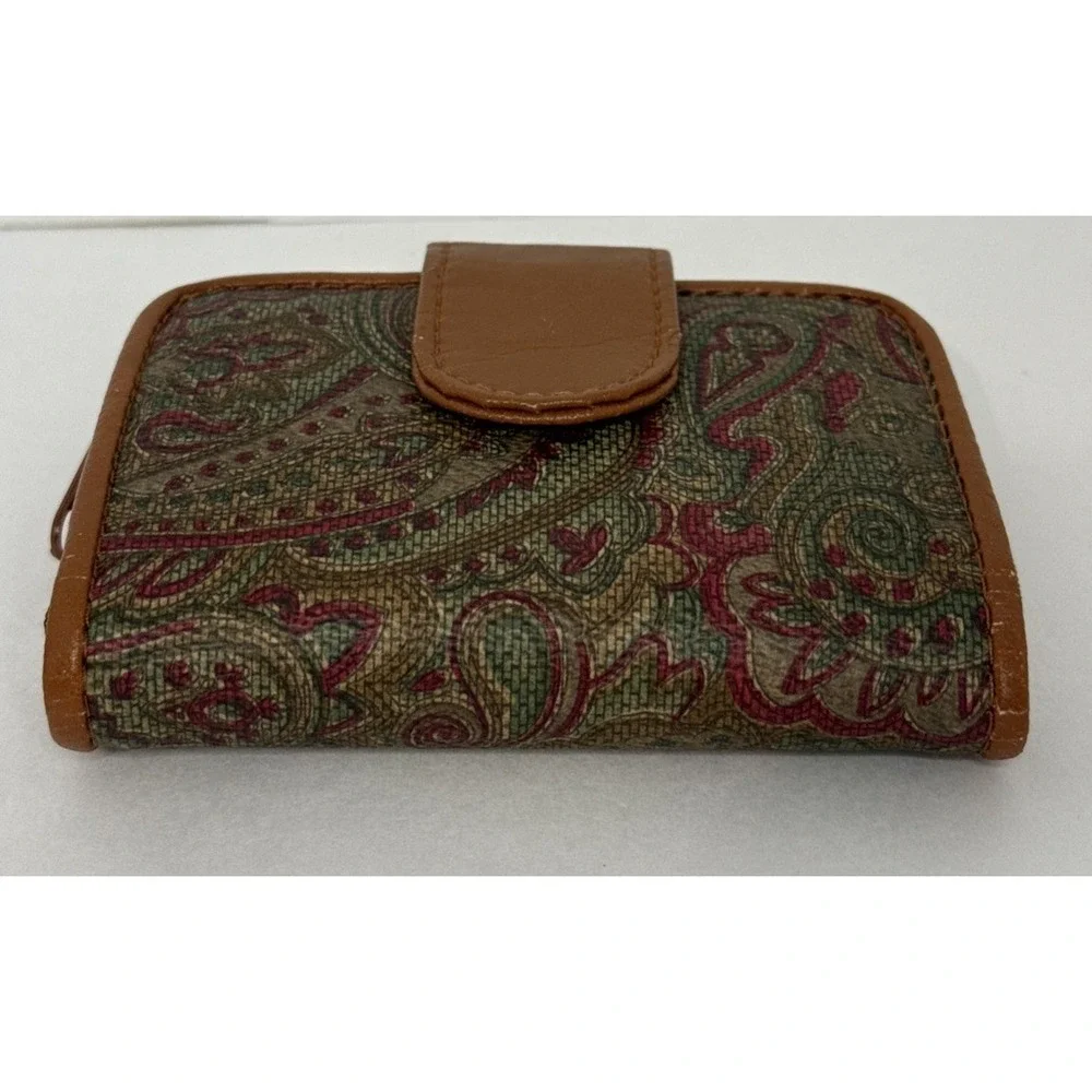 Green Paisley Fabric Wallet Womens Brown Trim Zip Closure Accessory